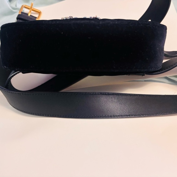 Gucci Crystal Star Marmont Black Velvet Belt Bag - Picture 3 of 7